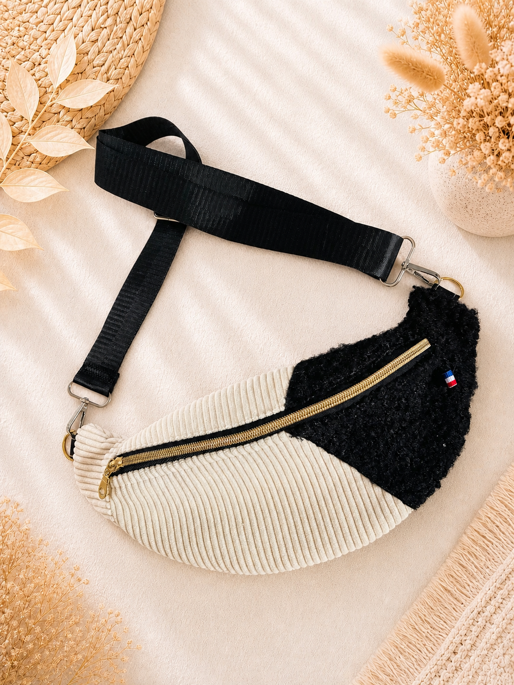 Banana black and cream